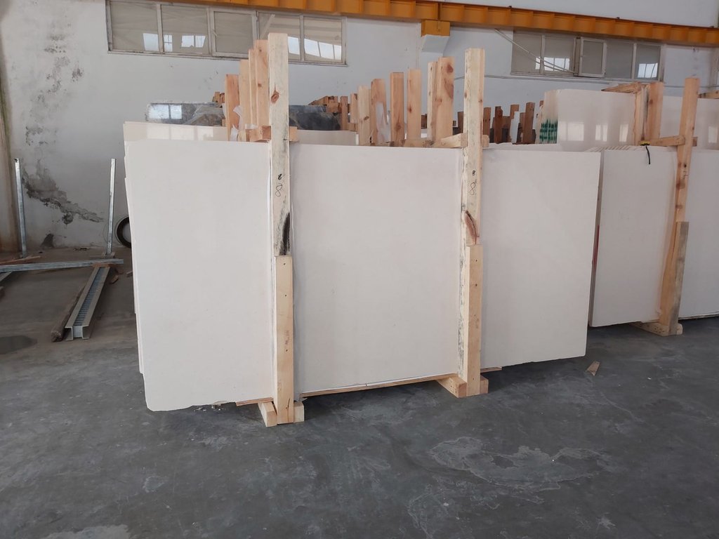 Capri Limestone gallery photo 3